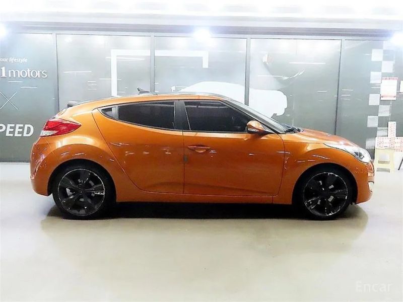 Hyundai Veloster