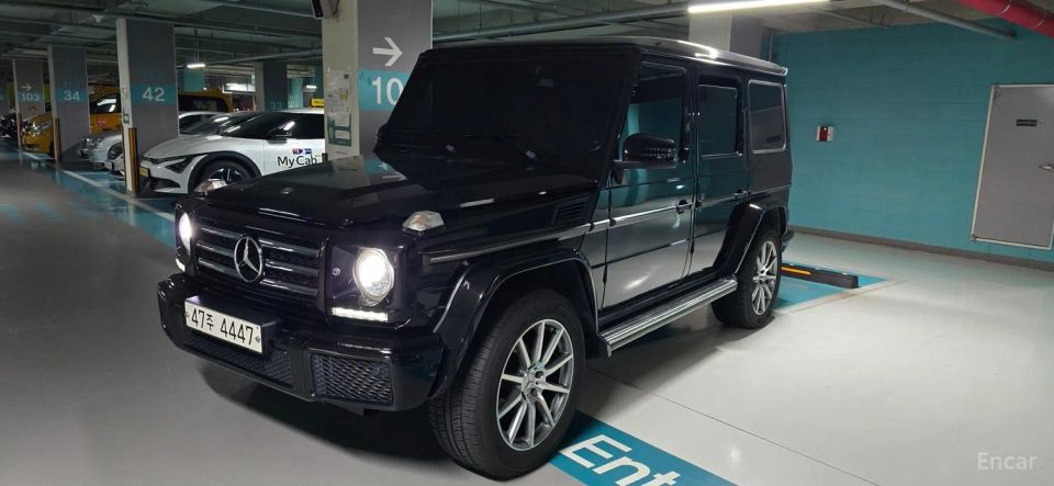 Mercedes-Benz G-Class