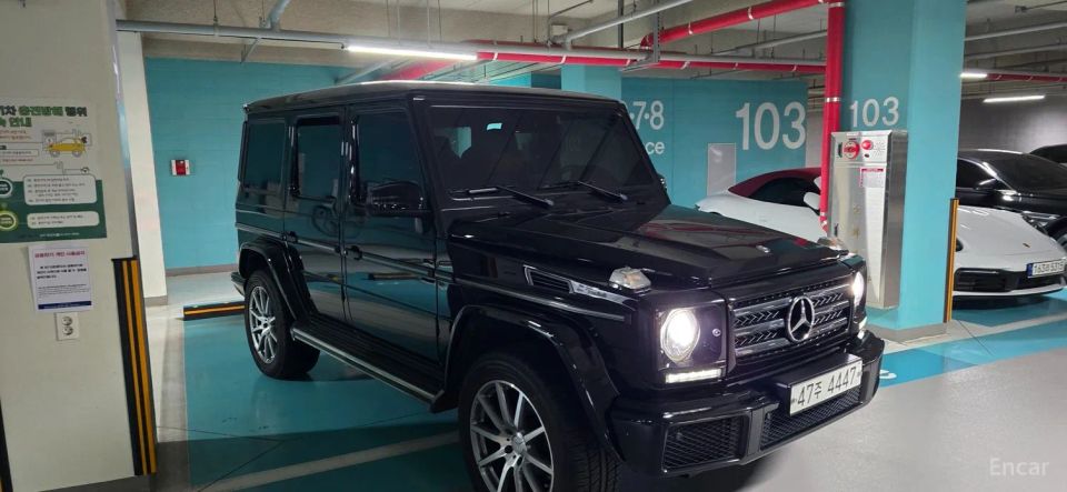 Mercedes-Benz G-Class