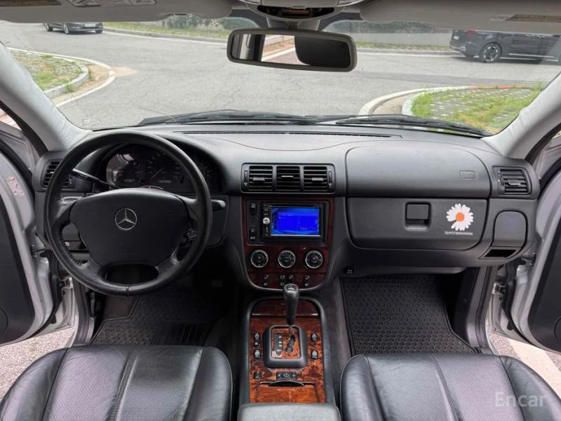 Mercedes-Benz M-class