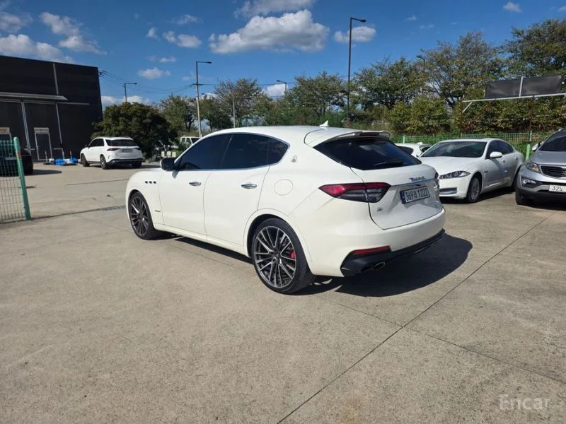 Maserati Levante