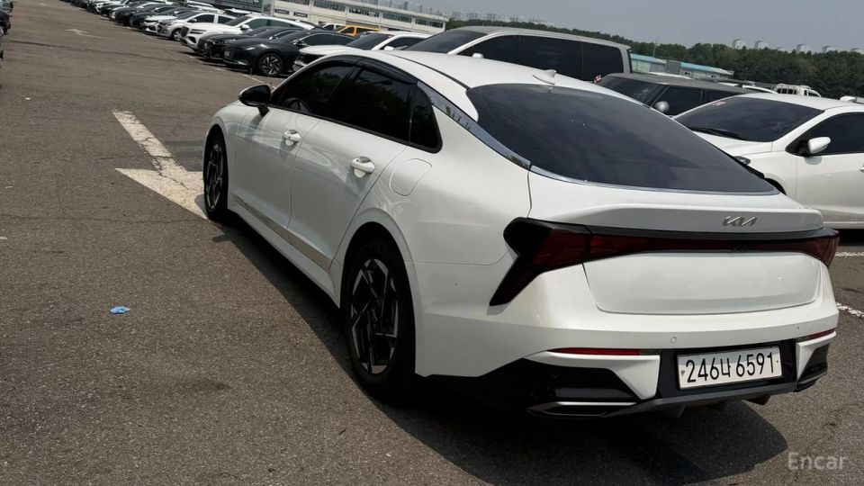 Kia K5