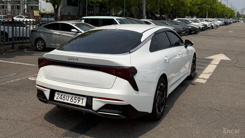 Kia K5