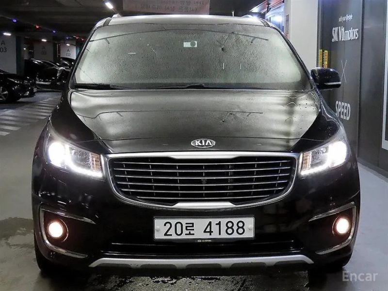 Kia Canival