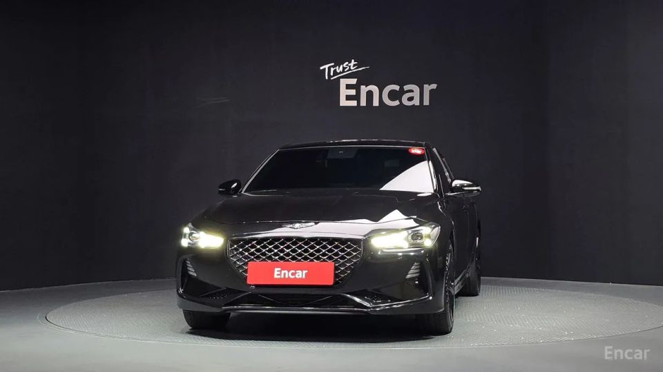 Genesis G70