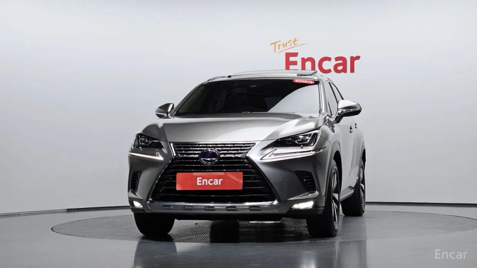 Lexus NX