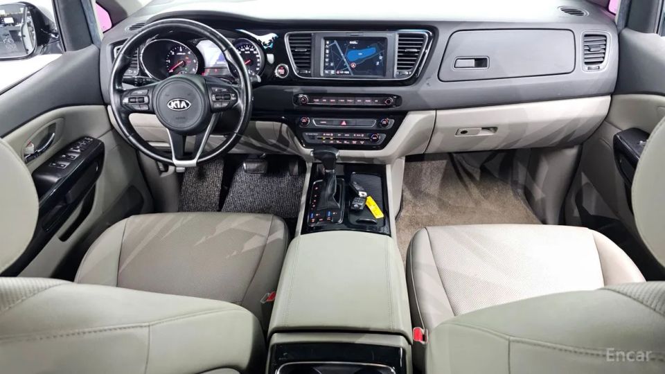 Kia Canival