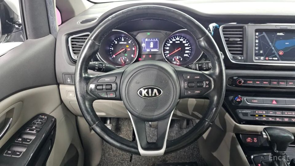 Kia Canival