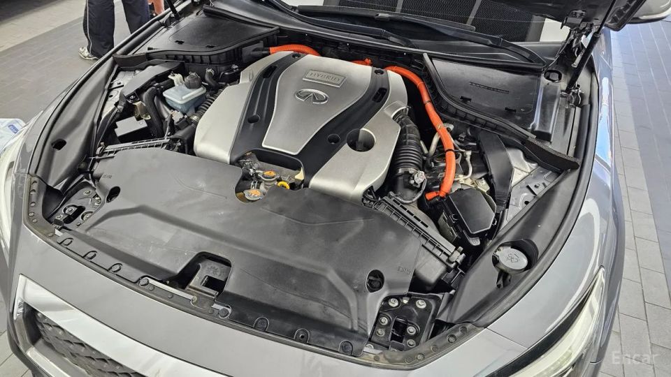 Infiniti Q50