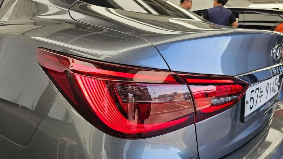 Infiniti Q50