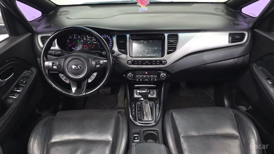 Kia Carens