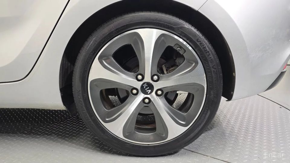 Kia Carens