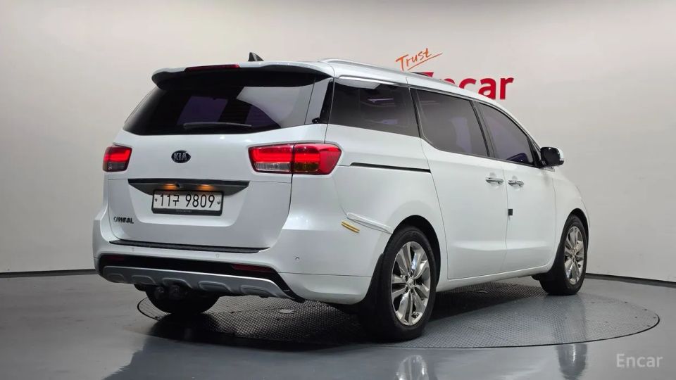 Kia Canival