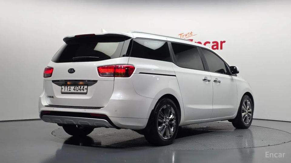 Kia Canival