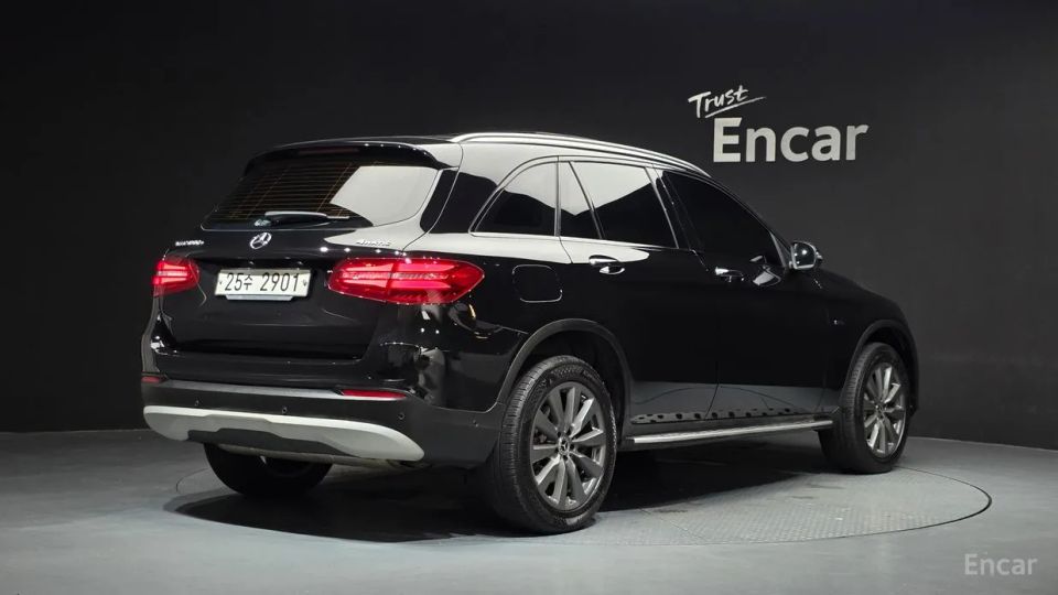 Mercedes-Benz GLC-Class