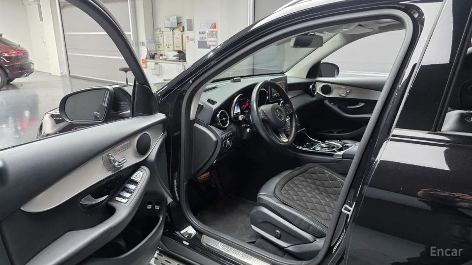 Mercedes-Benz GLC-Class