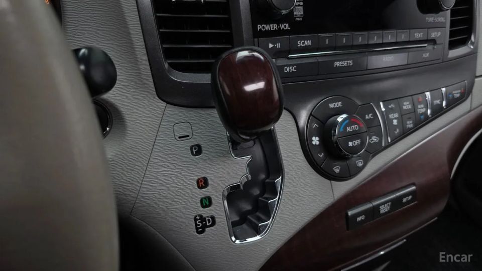 Toyota Sienna