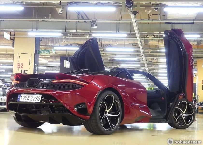 Mclaren 750S