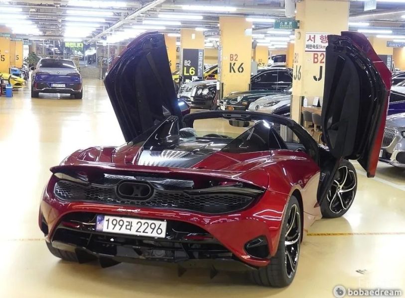Mclaren 750S