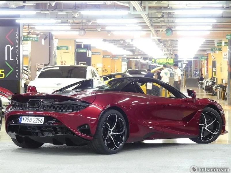 Mclaren 750S