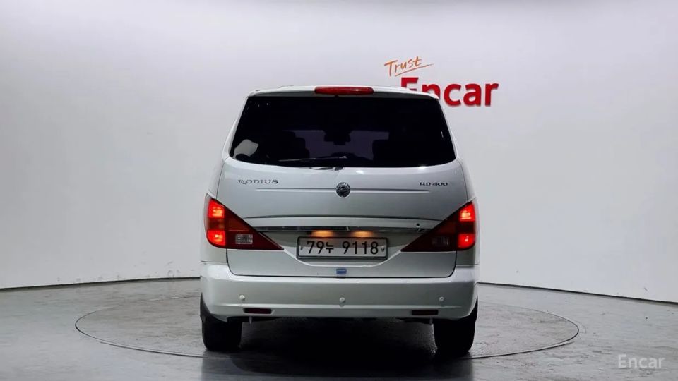 KG_Mobility_Ssangyong Rodius