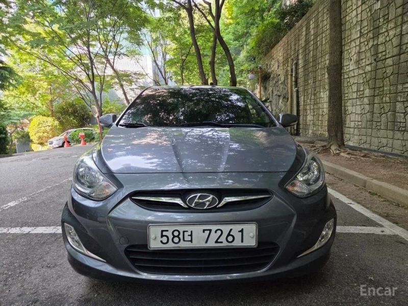 Hyundai Accent