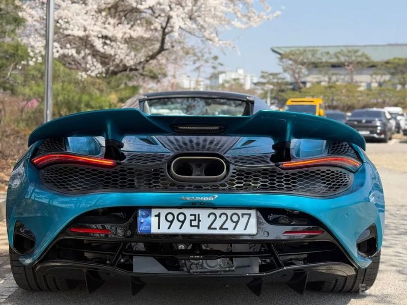 Mclaren 750S