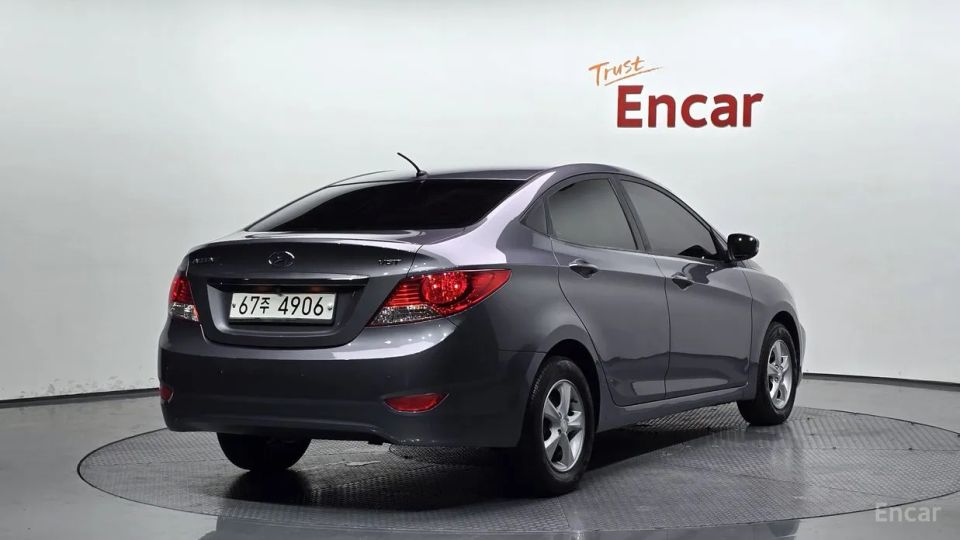 Hyundai Accent