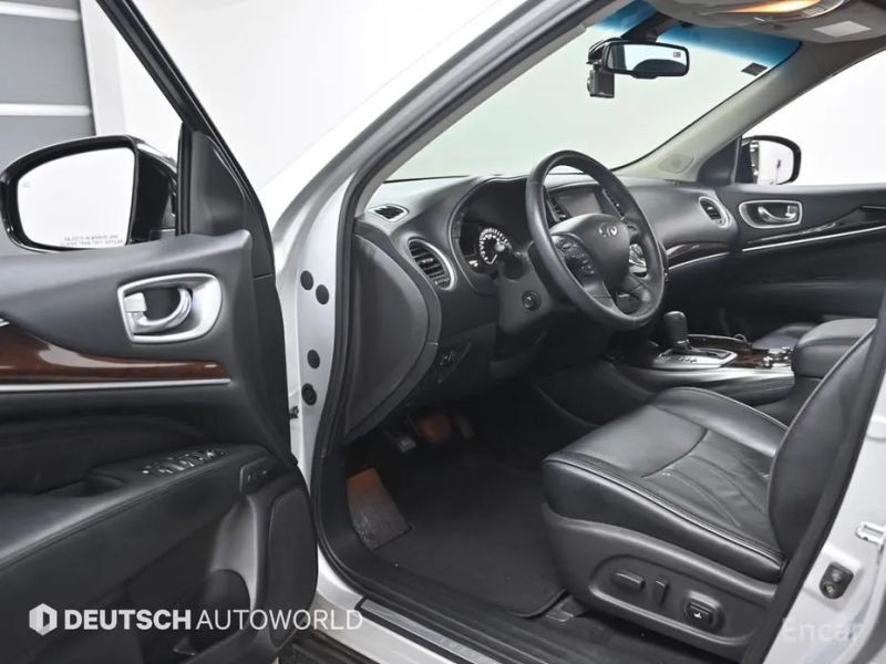 Infiniti JX