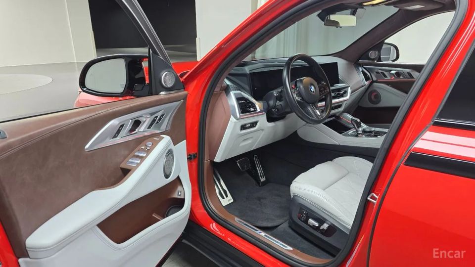 BMW XM