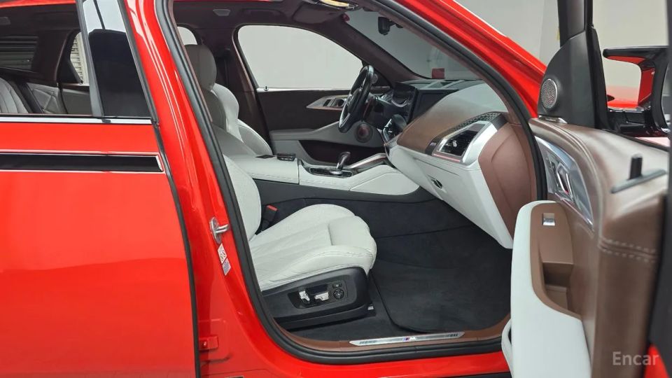 BMW XM
