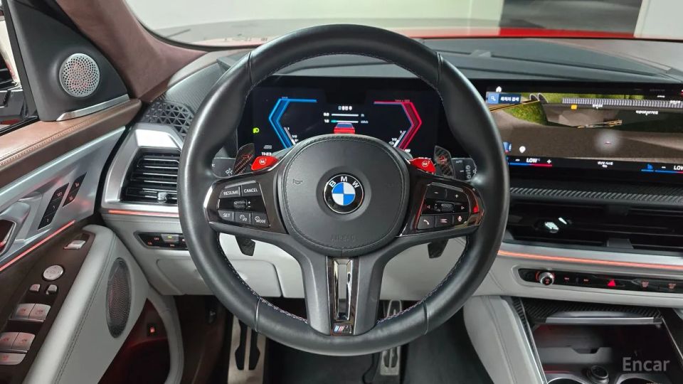 BMW XM