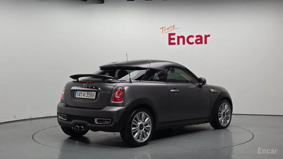 Mini coupe