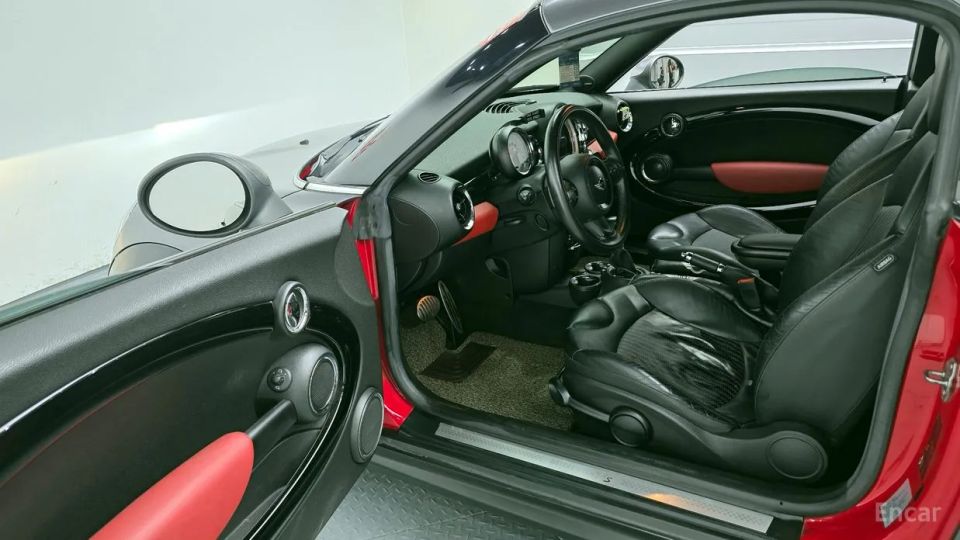 Mini coupe