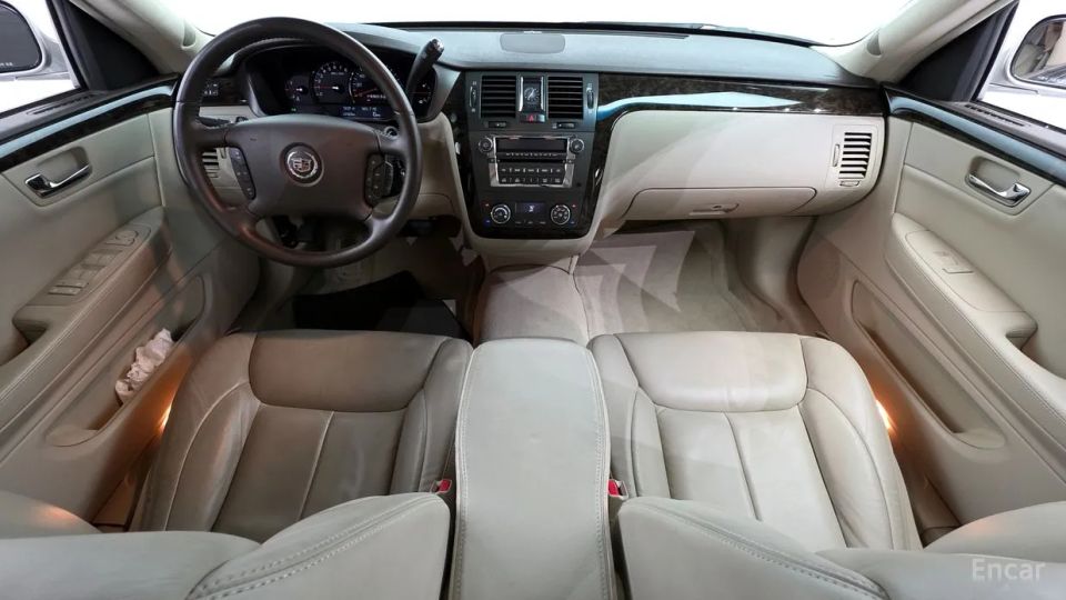 Cadillac DTS