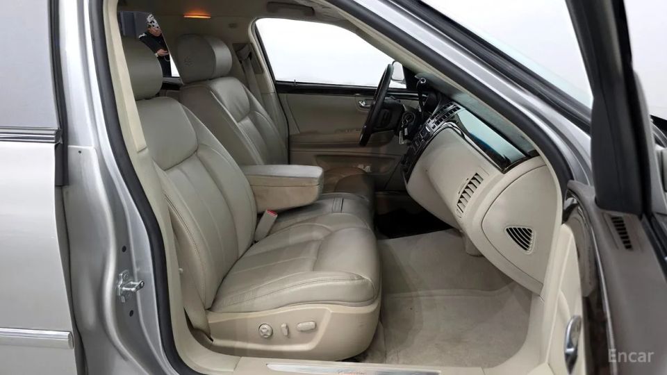 Cadillac DTS