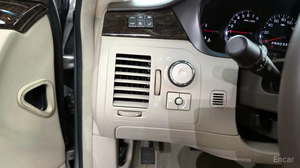 Cadillac DTS