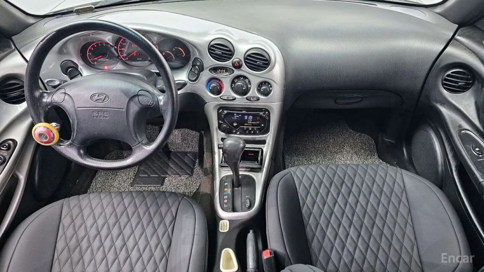 Hyundai Tiburon