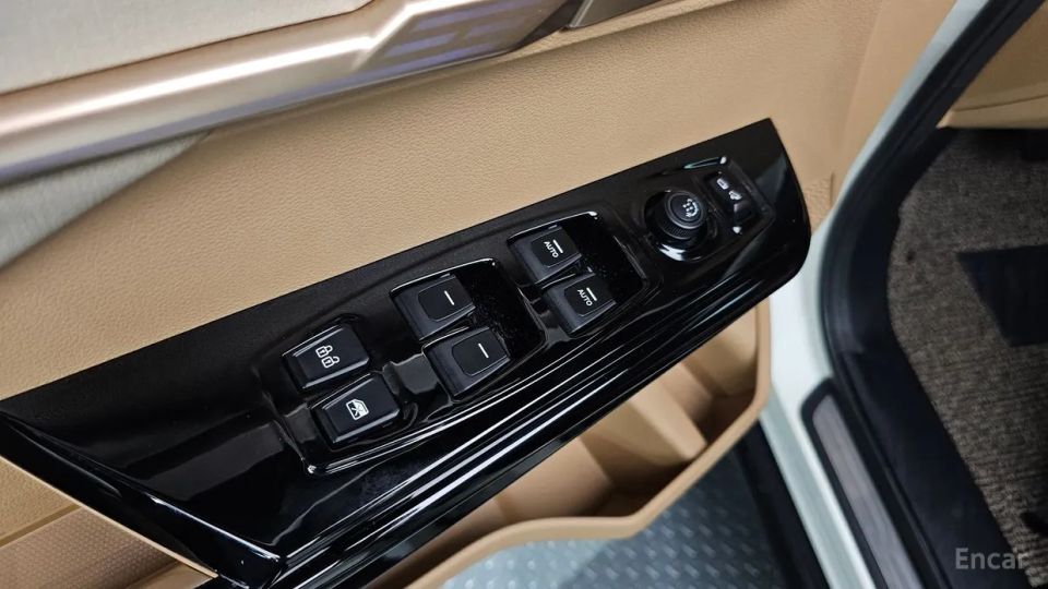 KG_Mobility_Ssangyong Actyon