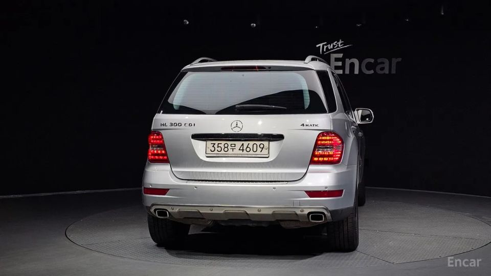 Mercedes-Benz M-class