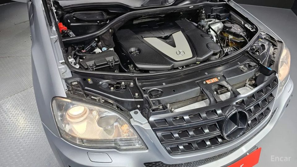 Mercedes-Benz M-class