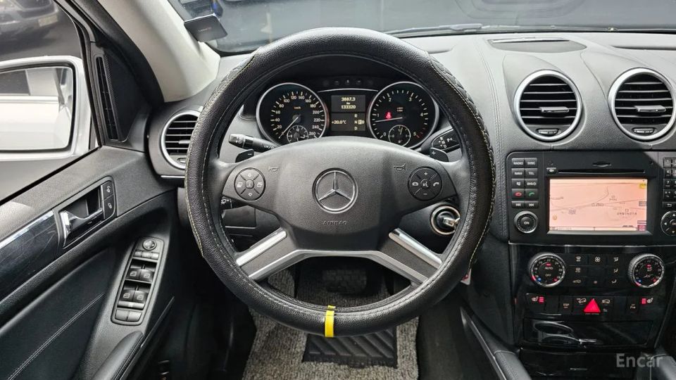 Mercedes-Benz M-class