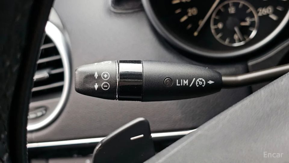 Mercedes-Benz M-class
