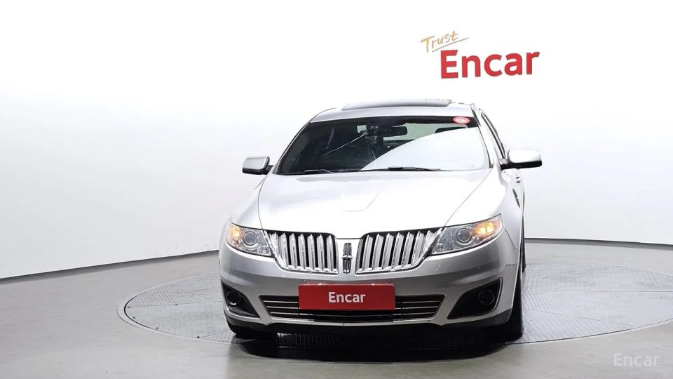 Lincoln MKS