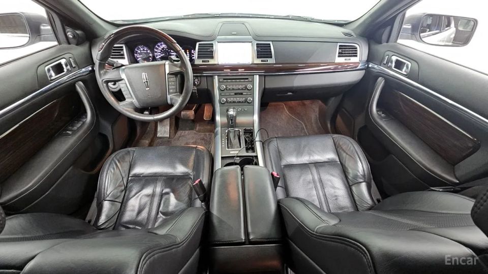 Lincoln MKS