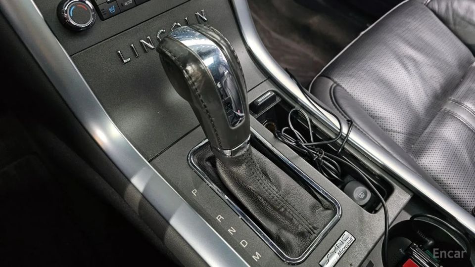 Lincoln MKS