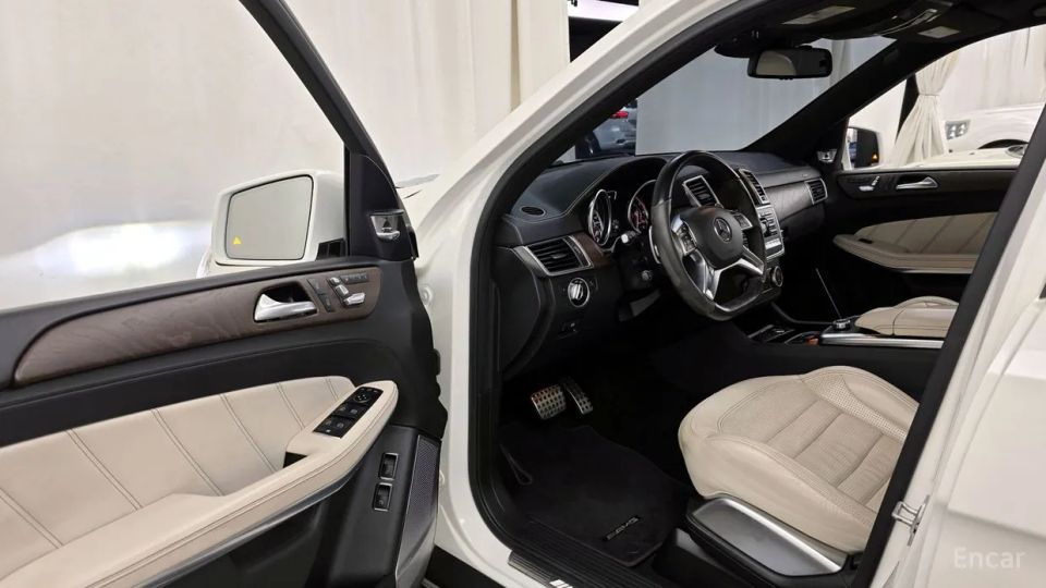 Mercedes-Benz GL-Class