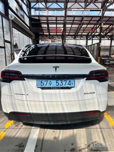 Tesla model-x