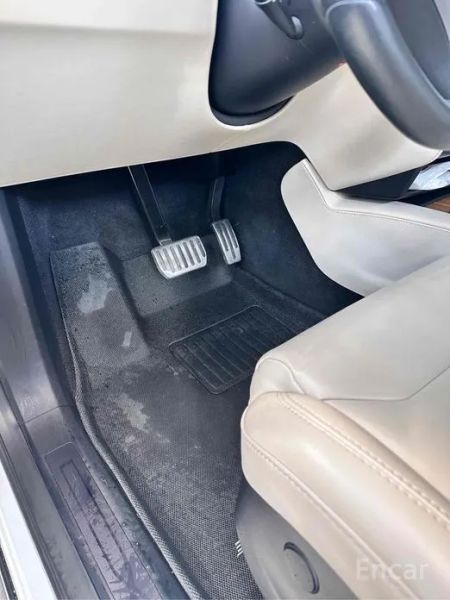 Tesla model-x
