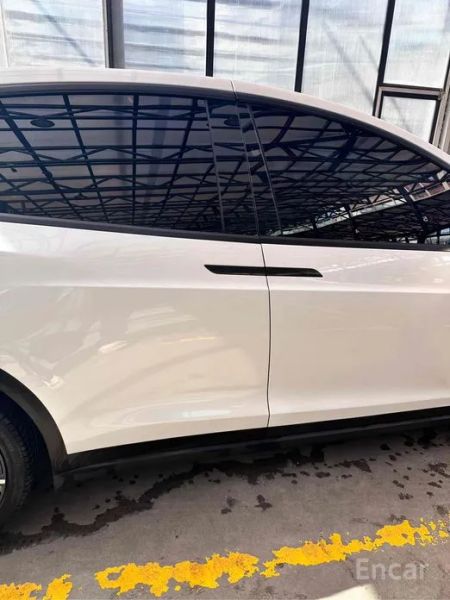 Tesla model-x